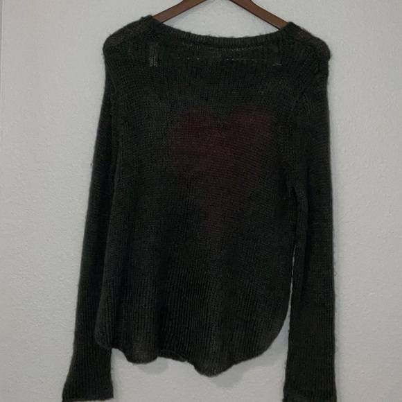 Woodenships Women’s Knit Red heart Gray Crew Neck Mohair wool Blend Sweater S/M - Picture 6 of 11